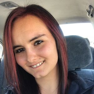 Meet your Posher, Amber